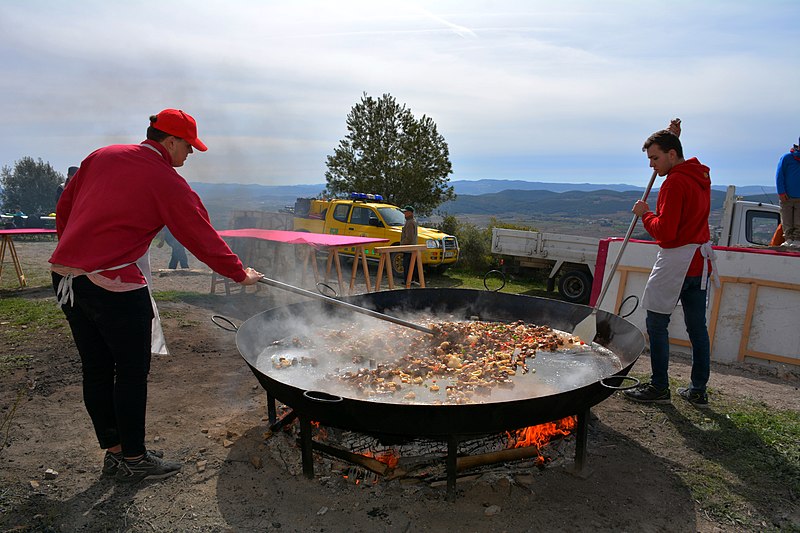 File:Aplec 2018, Santuari de Foix. (41217048601).jpg