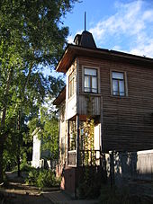 Ein altes Holzhaus in Archangelsk