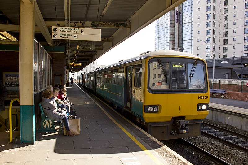 File:Arrival at Cardiff Queen St (26004922172).jpg