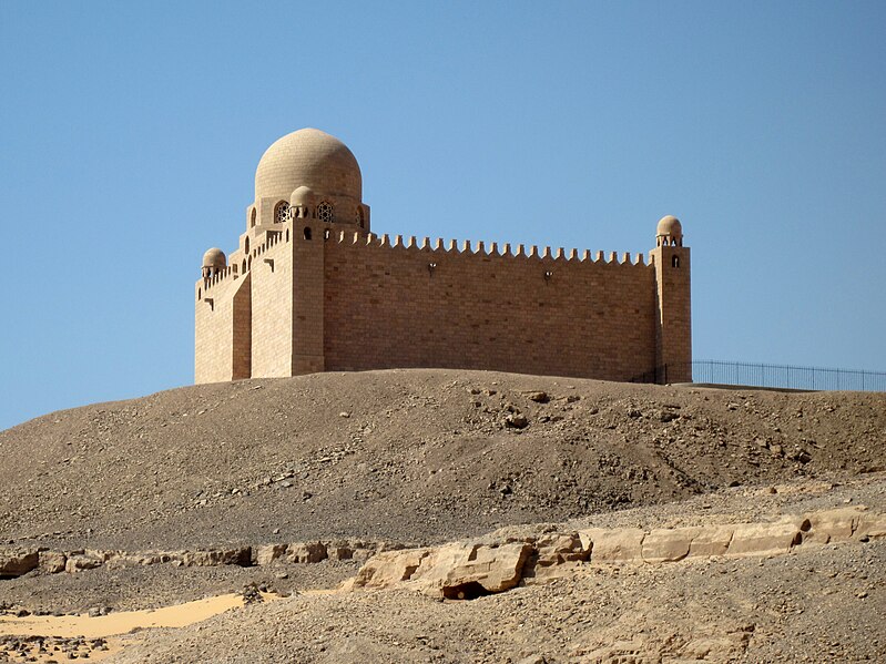 File:Assuan Mausoleum Aga Khan III. 14.JPG