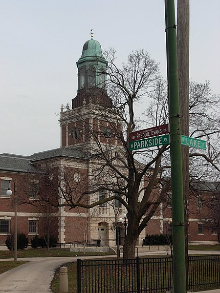 File:Austintownhall.jpg