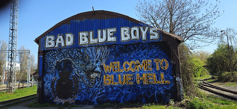 File:BBB blue hell grafit.jpg