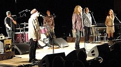 Band of Joy geleid door Robert Plant, oktober 2010