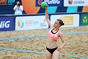 Deutsch: Beachhandball Europameisterschaften 2019 (Beach handball Euro); Tag 5: 6. Juli 2019 – Frauen, Platzierungsspiel für die Ränge 17–20, Nordmazedonien-Slowenien 0:2 (10:13, 9:15) English: Beach handball Euro; Day 5: 6 July 2019 – Placement Match/Cross Match for rank 17–20 Women – North Macedonia-Slovenia 0:2 (10:13, 9:15)