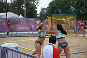 Deutsch: Beachhandball bei den Olympischen Jugendspielen 2018; Tag 5, 10. November 2018; Mädchen, Hauptrunde - Ungarn-Paraguay 2:0 English: Beach handball at the 2018 Summer Youth Olympics at 11 October 2018 – Girls Main Round – Hungary-Paraguay 2:0