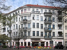 Berlin, Kreuzberg, Lausitzer Platz 13, Mietshaus