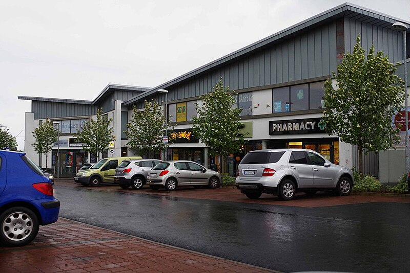 File:Blacklion Shopping Centre, Dublin Road, Greystones, Co. Wicklow - geograph.org.uk - 4010819.jpg