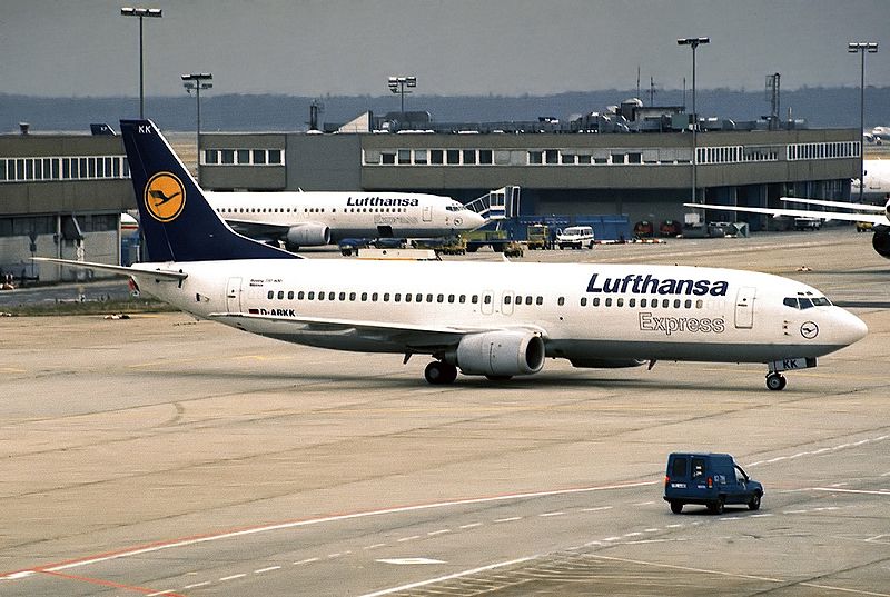 File:Boeing 737-430, Lufthansa Express AN0776347.jpg