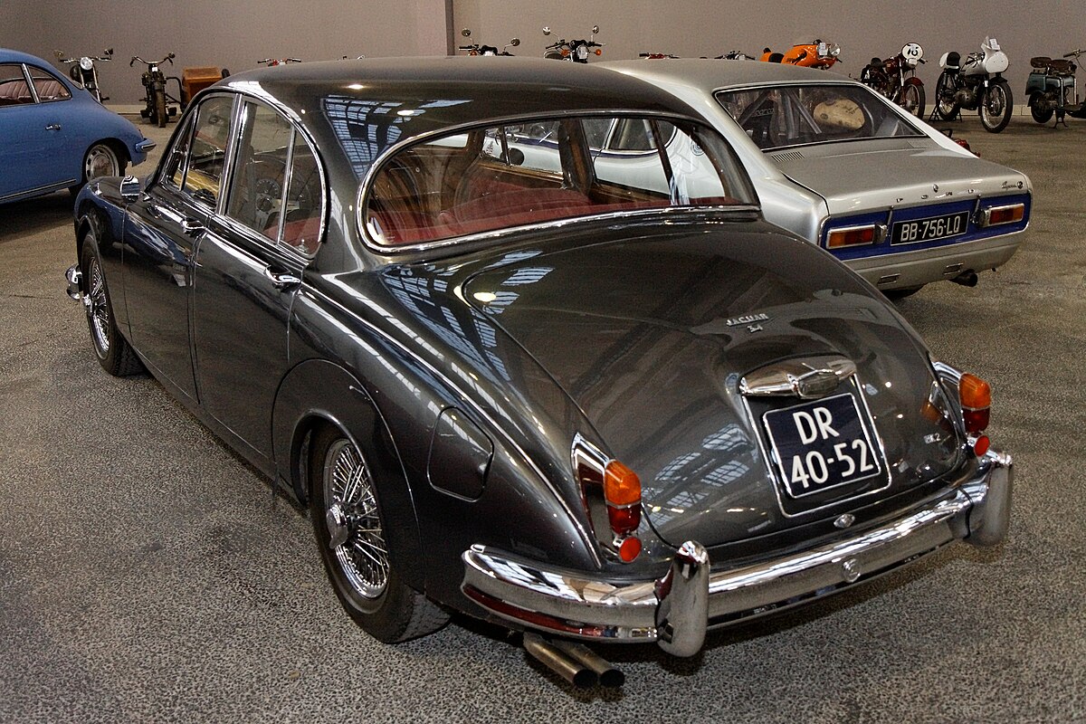 Jaguar Mark 2 Ян Каллум