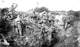 According to the description of this photo from German archives, these soldiers are positioned in battle at La Vacquerie