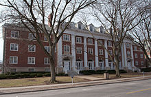 Busey-Evans Residence Halls BuseyHall Urbana Illinois 4543.jpg