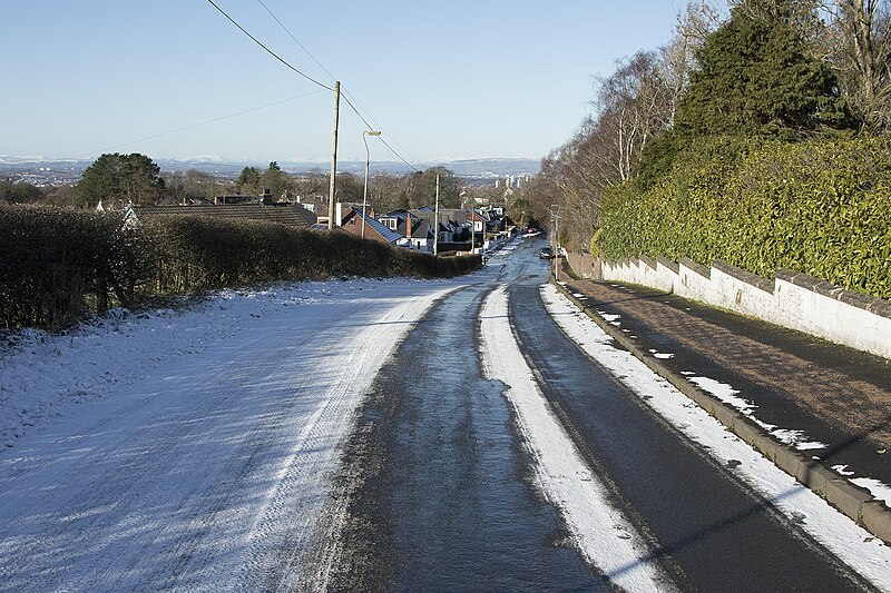 File:Carmunnock village - geograph.org.uk - 6042244.jpg