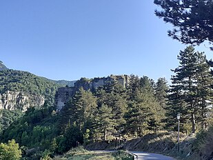 Castellu de Urméa, vista de ruvìne e da Via du Castellu