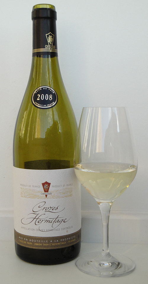 A white Crozes-Hermitage produced from 100% Marsanne. As is the case for most French AOC wines, the variety is not mentioned on the front label.