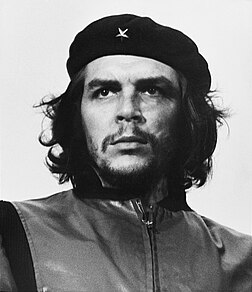 Guerrillero Heroico, portrait de Che Guevara réalisé par Alberto Korda en mars 1960. (définition réelle 2 827 × 3 274)