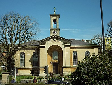 Church of Holy Trinity, Hotwells (geograph 5029032).jpg