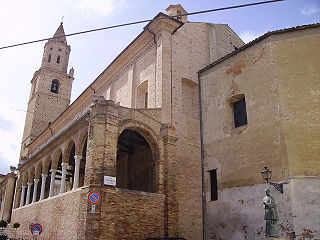 <span class="mw-page-title-main">Città Sant'Angelo</span> Comune in Abruzzo, Italy