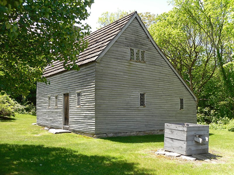 File:Clemence-Irons House - Johnston, Rhode Island.jpg