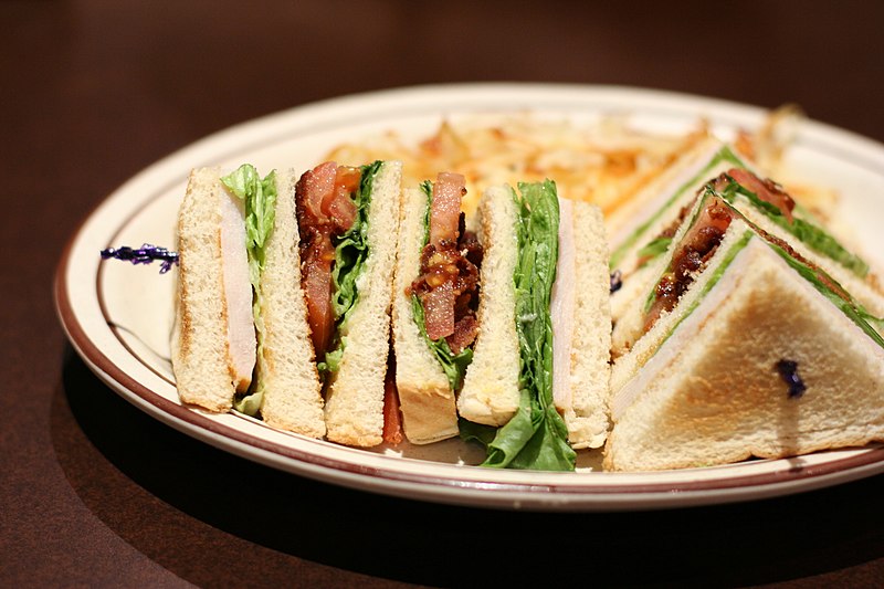 File:Club house sandwich from Denny's (3313737164).jpg