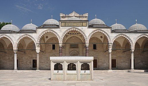 Courtyard of the Süleymaniye Mosque in Istanbul, Turkey.