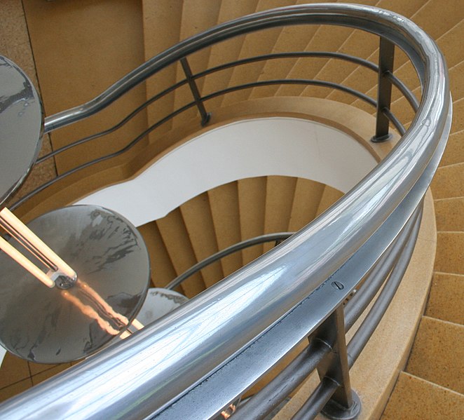 File:De La Warr Pavilion staircase.jpg