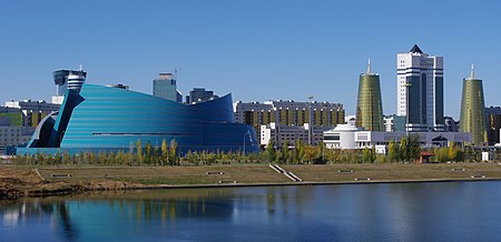 Tập tin:Downtown Astana With The National Concert Hall (6246435844).jpg