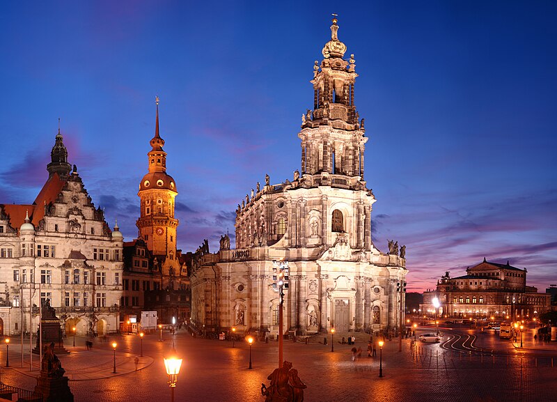 Dresden Schlossplatz: Eine Zeitreise durch Kunst, Kultur und Geschichte