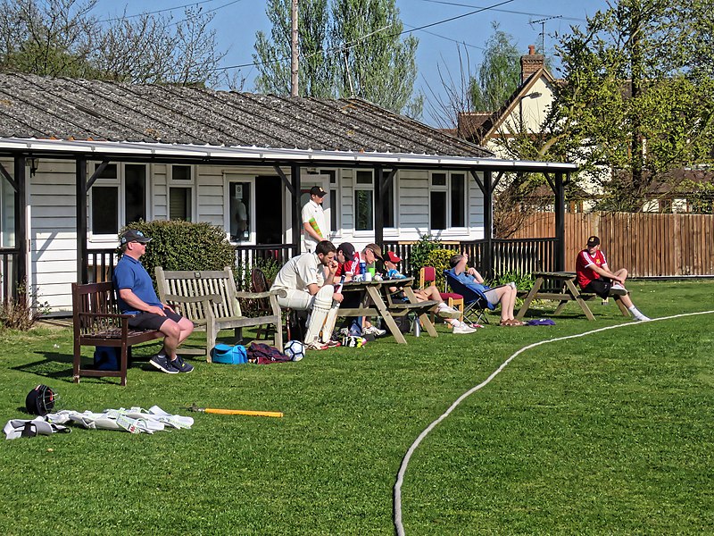 File:Dunmow CC cricket ground pavilion in Essex England 5.jpg