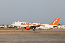Airbus A320-200 easyJet в аэропорту Шарм-эш-Шейх