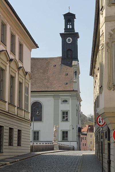 File:Eich Spitalkirche u Bruecke.jpg