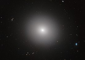 IC 2006, изображение получено телескопом Хаббл
