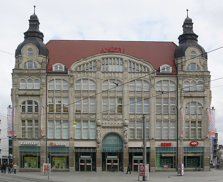 File:Erfurt Anger1 Fassade.jpg