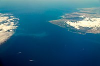 Estrecho de Gibraltar desde el aire 1.jpg