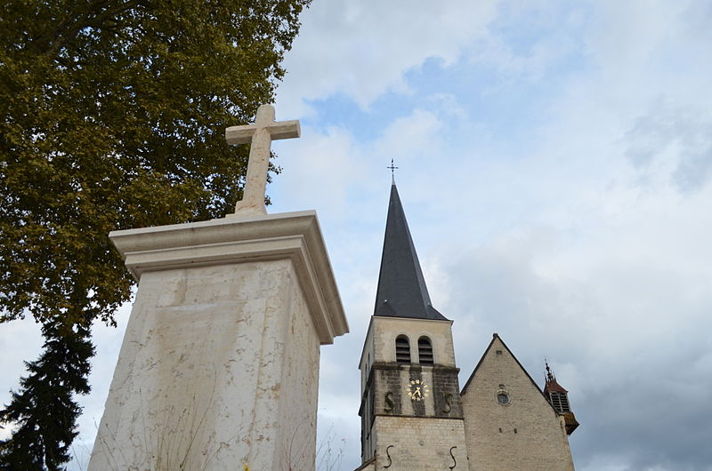 File:Exterior of abbatiale Notre-Dame d'Ambronay - 14.JPG