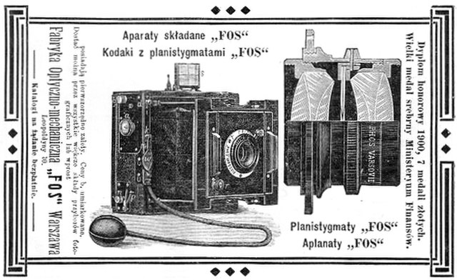 An advertisement of cameras made by a Polish company FOS (1905). Cameras, objectives and stereoscopes were exclusively made in Congress Poland.