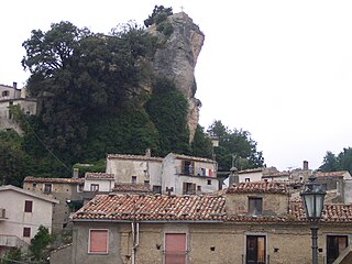 Falconara Albanese-Castelluccio.jpg