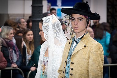 Couple déguisé en valencien