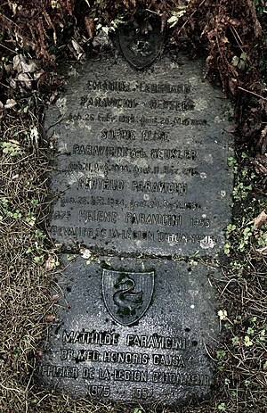 Familiengrab von Mathilde Paravicini (1875–1954) Humanistin, Philanthropin, Pionierin der Kinderzüge, Dr. h. c.,u. a. Auszeichnung mit dem Orden der Ehrenlegion, Grab auf dem Friedhof Wolfgottesacker, Basel