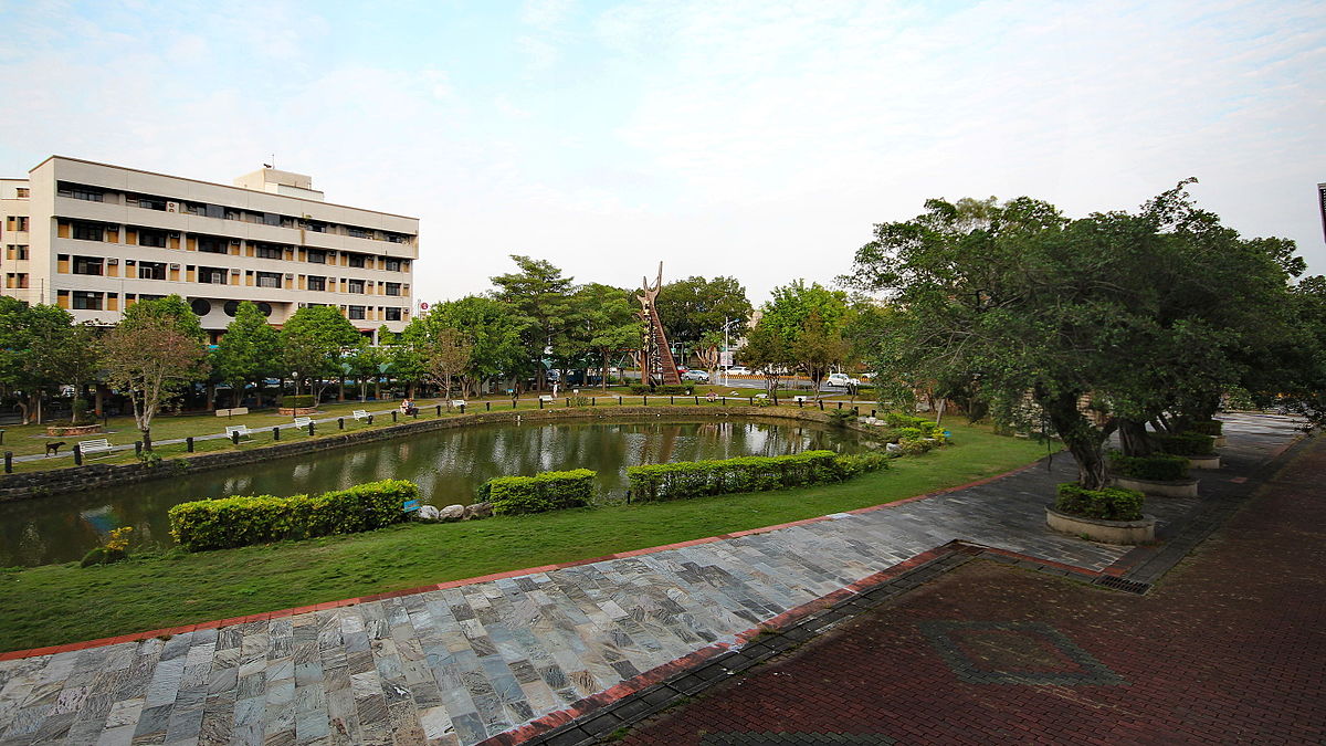 Fir Pond, Cultural Center, Chiayi City (Taiwan).jpg