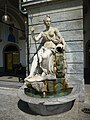 La fontaine de la Doire Baltée, place Émile-Chanoux, à Aoste.