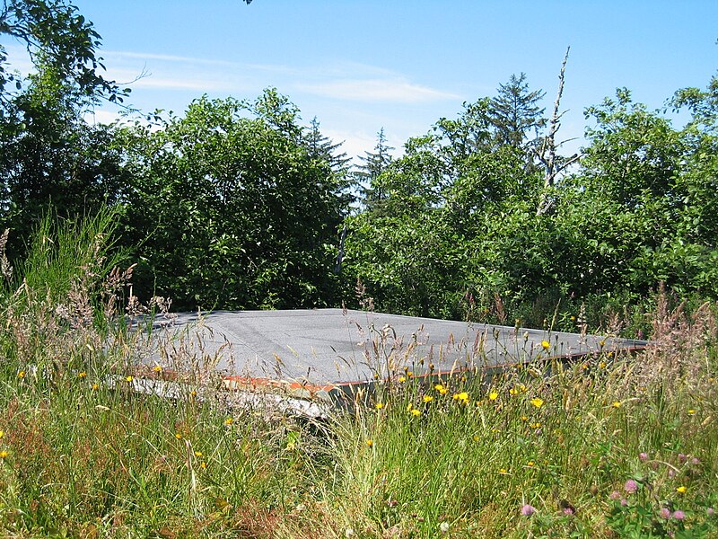 File:Fort Stevens bunker.JPG