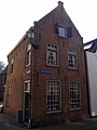 This is an image of rijksmonument number 7569 A house (frontside) at Kerkstraat 2, Ameide.