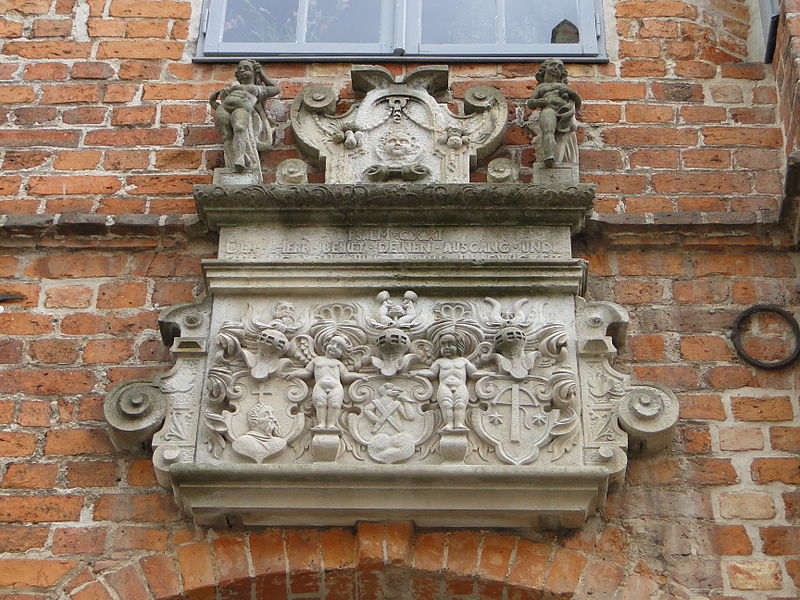 File:Güstrow Mühlenstraße 17 Detail 2012-06-10 006.JPG