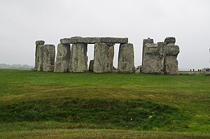 GB-stonehenge-06.jpg
