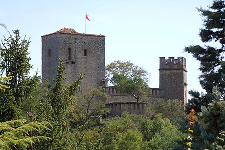 Gropparello-Castello.JPG