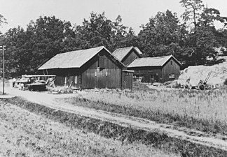 Gårdens ekonomibyggnader 1930.