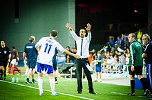 גיא לוזון כמאמן הנבחרת הצעירה במהלך אליפות אירופה בכדורגל עד גיל 21 - 2013