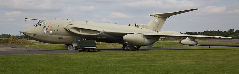 File:Handley-Page Victor K.2 1 (29042048361).jpg