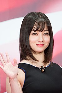 橋本環奈 Wikipedia