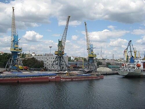 Николаевском порту. Херсон морской порт. Керченский морской торговый порт. Херсон торговый порт. Порт Херсон Украина.